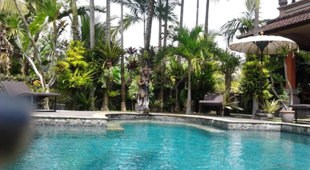 Bella Villas Ubud, Забронировать Отель Отели Убуд с бассейном, рядом с Ресторан Mozaic, Бассейн