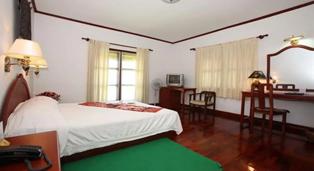 Двухместный номер Standard с балконом Vansana Plain of Jars Hotel