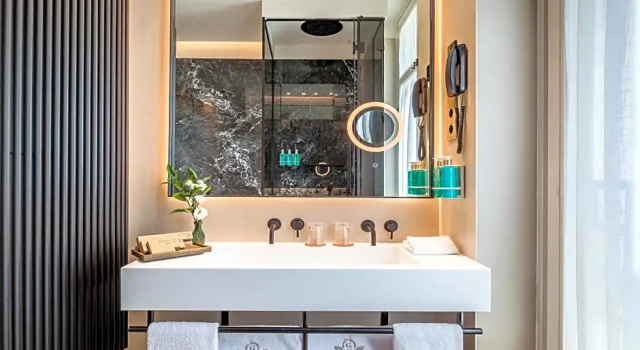 Двухместный номер Deluxe Palacio Gran Vía, a Royal Hideaway Hotel