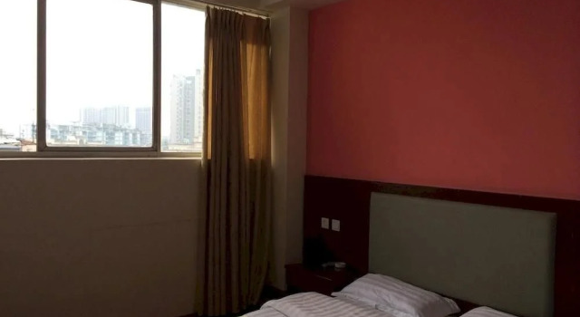 Leize E-sports Hotel(雷泽电竞酒店（杜莆草堂地铁站店）), Varaa Hotelli Hotellit Sichuan pysäköinnillä, Pysäköinti
