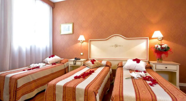Трёхместный номер Hotel Conterie