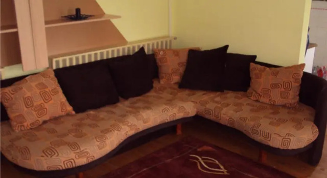 Gunarasi Szálláshely, Book Hotel Dombovar Tolna