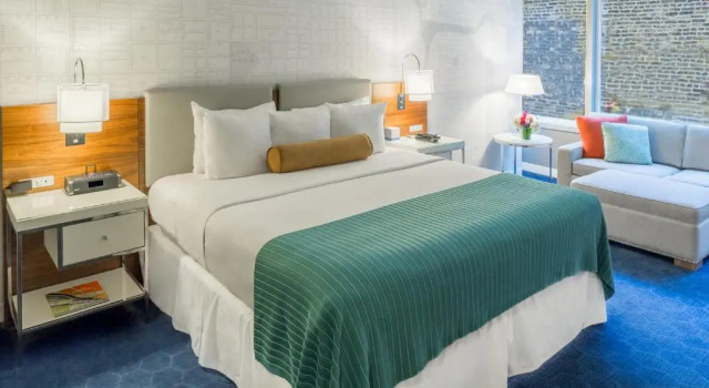 Двухместный номер Deluxe с видом на город Kinzie Hotel
