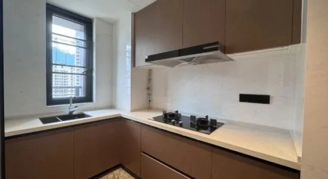 Люкс Executive Bangtomino Executive Apartment