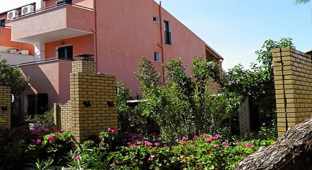 Nireas Resort Corfu, Забронировать Курортный отель Отели периферии Ионических островов с парковкой, Парковка