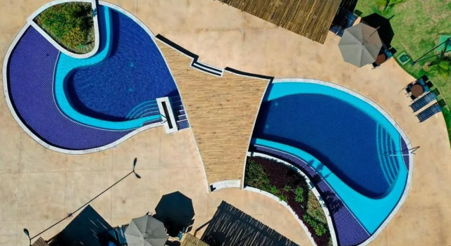 Apartamento em Caldas Novas - Estrutura de Resort localizado a beira do Lago Corumbá V, Забронировать Курортный отель Курортные отели Гояс, Курортный отель