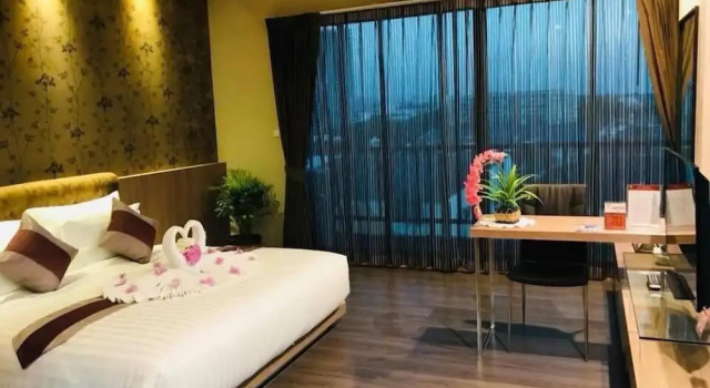 Номер Deluxe с балконом Tonaoi Grand Hotel