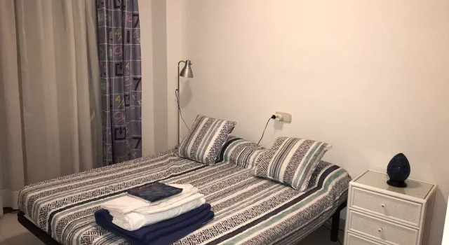 Apartamento Dalí Esc B 1º 3ª, Rezerwuj Apartament Hotele w Gironès z parkingiem, Parking