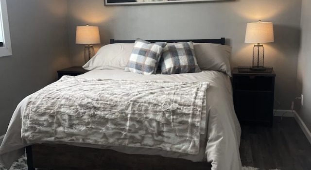 Номер Luxury Alaska Lake + Lodge at Longmere