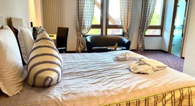 Полулюкс Hotel Restaurant Le Petit Kohlberg