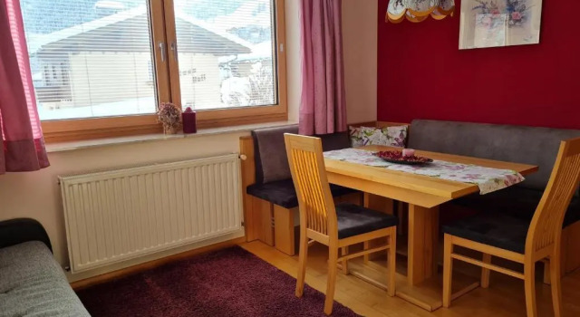 Апартаменты c 1 комнатой с видом на горы Appartement Höll