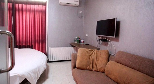 Linyang Hotel, Buchen Sie Hotel Anshan Liaoning