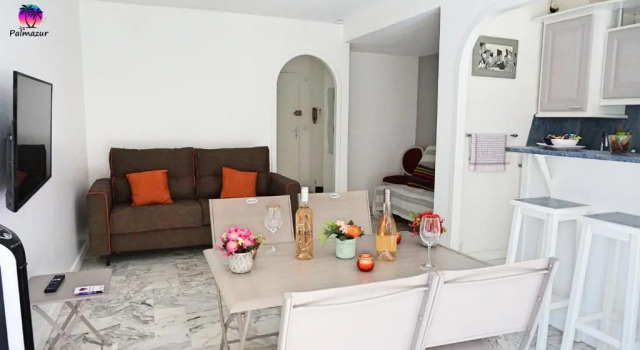 Студия Cosy Palmazur