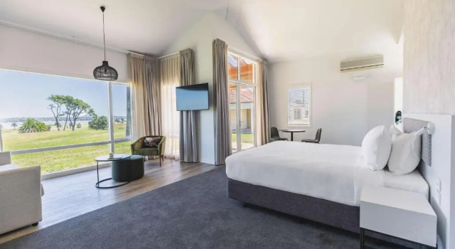 Deluxe Villa Rydges Formosa Auckland Golf Resort