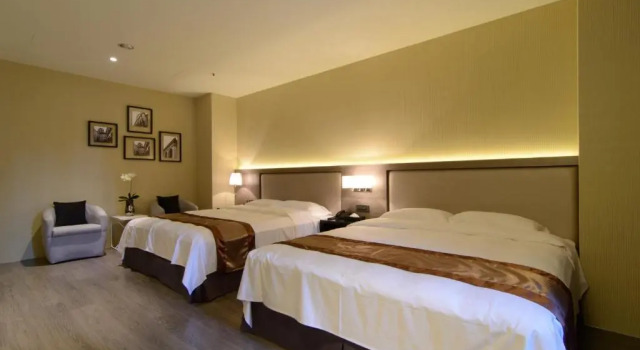 Номер Comfort Grand Crystal Hotel