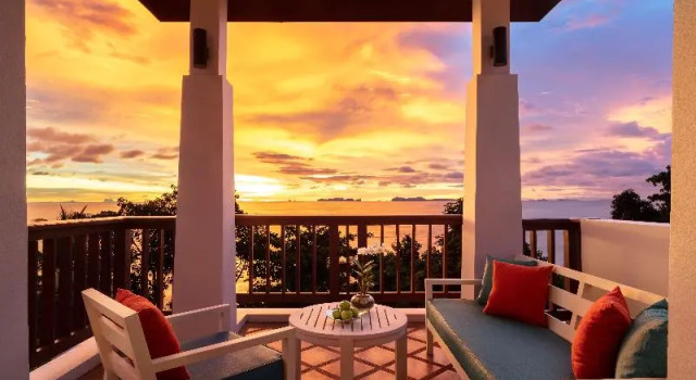 Двухместный номер Avani Superior с балконом и с видом на море Курортный отель Avani+ Koh Lanta Krabi