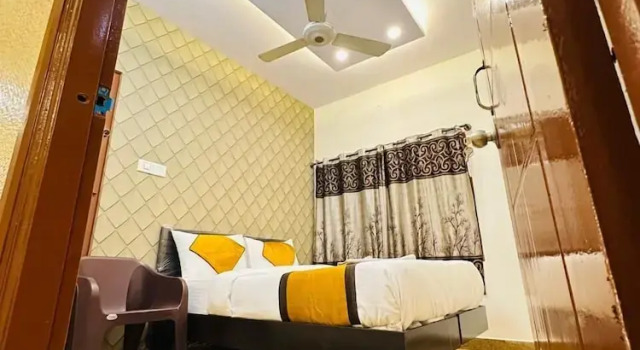 Hotel Golden Inn, Забронировать Отель Бангалор штат Карнатака, рядом с Ranga Shankara