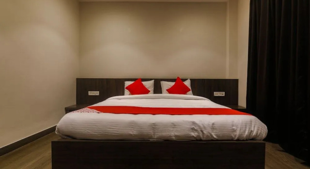 Capital O 36008 Comfort Hotel