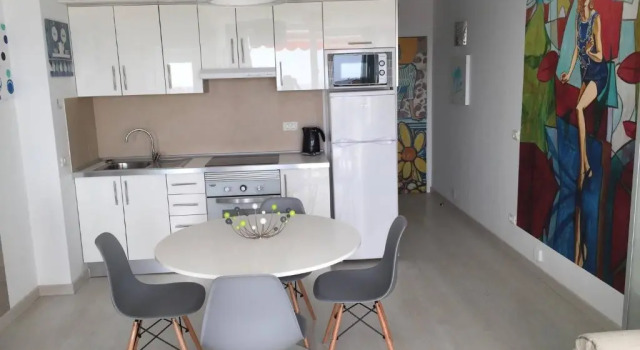 Delicious Los Cristianos,2bdr 2bathr Beachclose