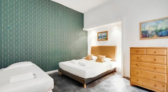 Chic Apartment - 2br/5p - Boulevard Saint-germain, Забронировать Апартаменты/квартира Париж Иль-де-Франс, рядом с Лувр — Риволи