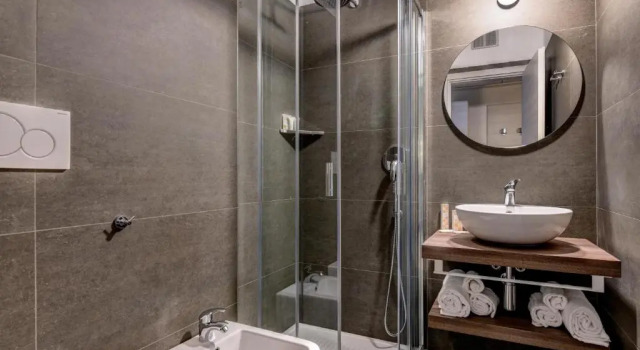 Трёхместный номер Standard Hotel Riel