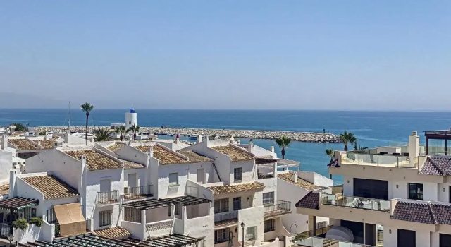 Апартаменты Lovely apartment with pool & sea views - Marina Del Castillo 2129