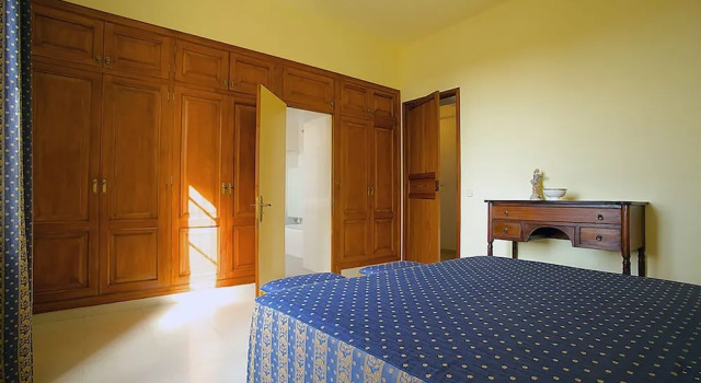 Villa Son Granada, Rezerwuj Willa Hotele w Majorka z parkingiem, Parking