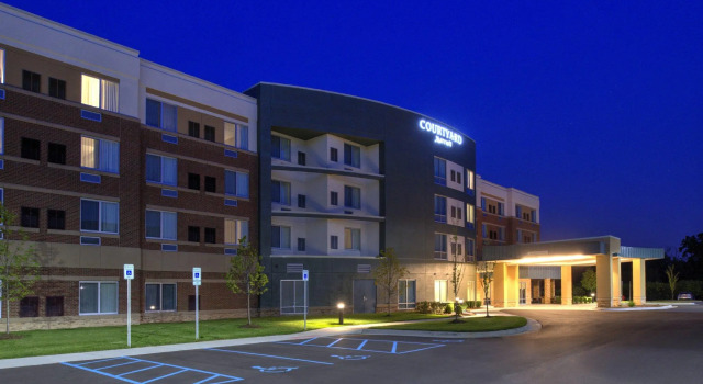 Residence Inn by Marriott Detroit Farmington Hills, Забронировать Отель Фармингтон-Хиллс Detroit Metropolitan Area