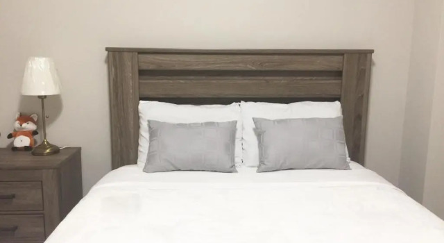 Номер Standard Charming, Comfortable Bsmt Apartment in Pickering