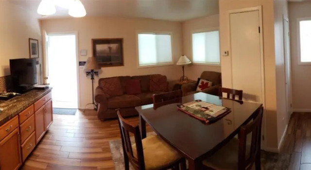 Birch Creek #1 - 1BR/1BA - Down Canyon, Забронировать Отель Отели Джун-Лейк с парковкой, Парковка