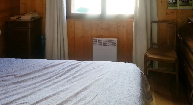 Apartment With 4 Bedrooms in Puy Saint André, With Wonderful Mountain