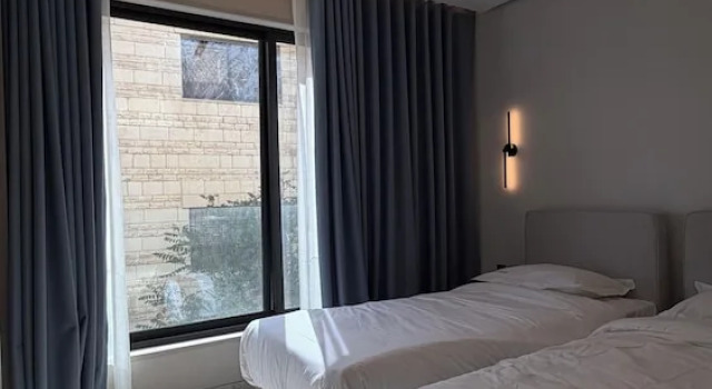 206 Tara-jre Jabal Al Lweibdeh With Stunning View, Забронировать Апартаменты/квартира Амман Провинция Амман, рядом с Римский театр Аммана