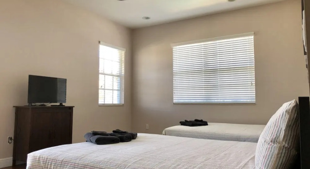 4BR House 219 by Ideal Experience VR