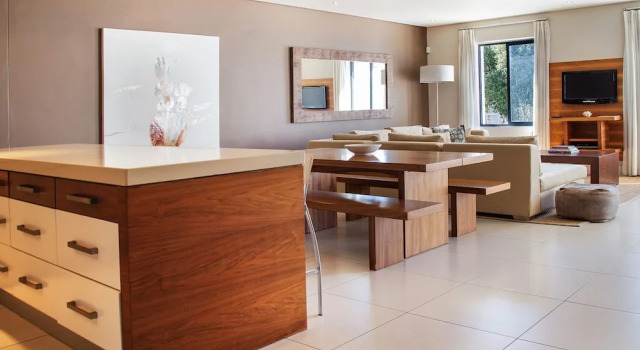 Апартаменты Comfort Marine Square Luxury Suites