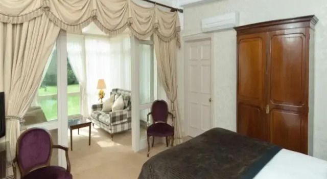 Hallmark Hotel Flitwick Manor, Book Hotel Hotels in Flitwick with Parking, Parking