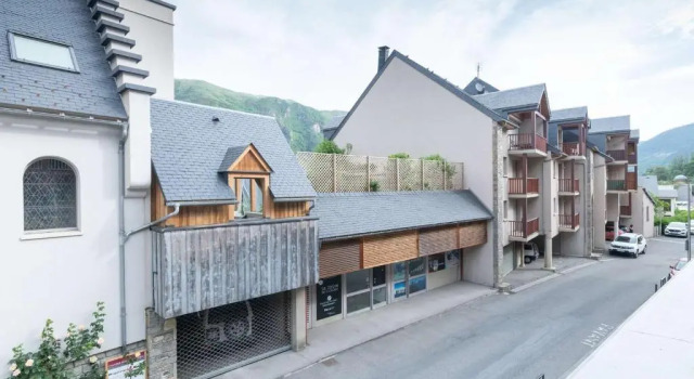 Appartement Saint-Lary-Soulan, 3 pièces, 8 personnes - FR-1-296-405, Забронировать Апартаменты/квартира Отели в центре Сен-Лари-Сулан, в центре, Парковка