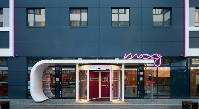 MOXY Frankfurt Eschborn
