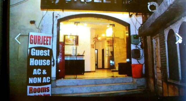 Gurjeet Guest House, Book Pension Amritsar Punjab