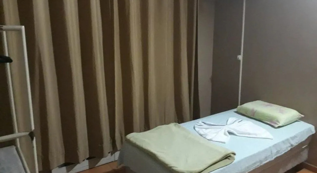 Delta Center Hotel, Забронировать Отель Отели Бетин с парковкой, Парковка