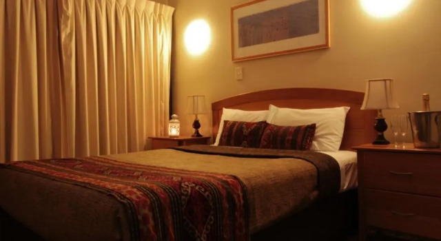 Апартаменты с 2 комнатами Riverside Apartments & Hotel