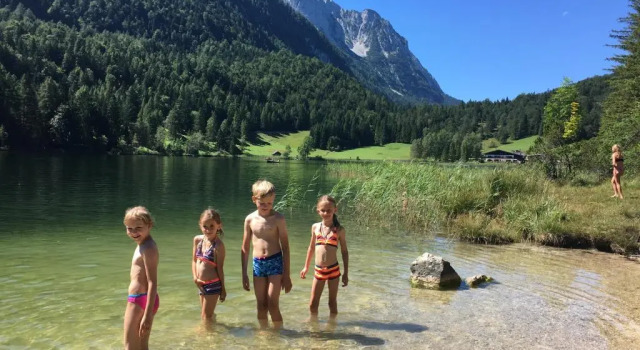 Апартаменты с 2 комнатами Gästehaus Christina -Wallgau