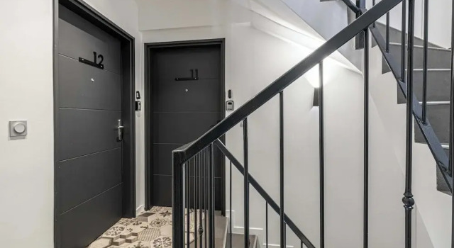 Cozy One Bedroom Apartment - Suquet Cannes, Забронировать Апартаменты/квартира Отели Канн с парковкой, рядом с Le Croisette Casino Barriere de Cannes, Парковка