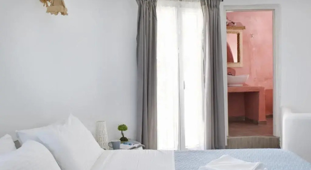 Abelomilos Exclusive Villa, Забронировать Вилла Финикия Санторини, рядом с Пляж мыса Колумбо