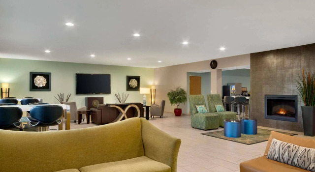 Best Western PLUS Peppertree Airport Inn, Prenota Hotel Spokane Spokane Metropolitan Area