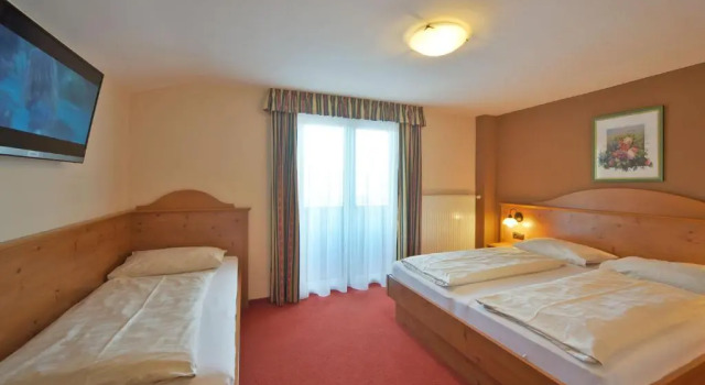 Номер Standard Pension Piovesan