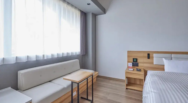 Номер Premier Southern City Hotel
