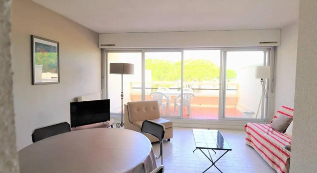 Appartement Le Grau-du-Roi, 2 pièces, 4 personnes - FR-1-307-152