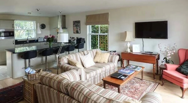 Carlton Cottage, Book Feriehus Sommerhuse i Cowes, Hytte