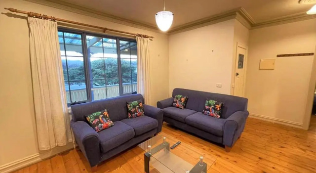 Коттедж Apollo Bay Seal Apartments