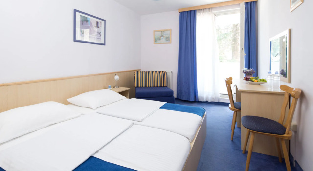Hotel Bolero, Забронировать Отель Биоград-на-Мору Задарская жупания, рядом с Biograd Heritage Museum